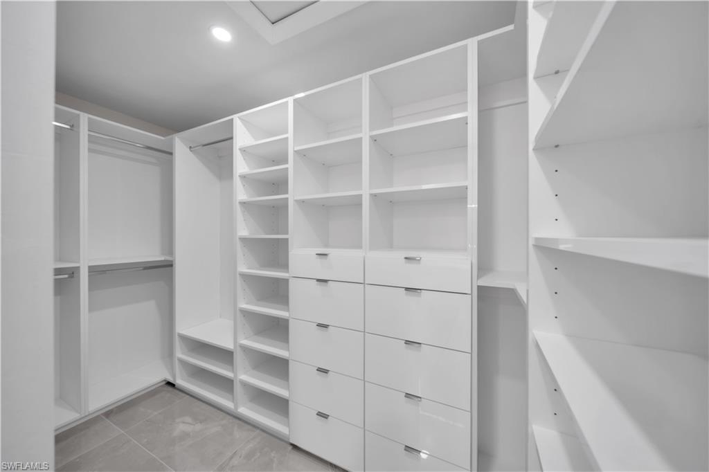 508 Kismet Pkwy W Property Photo 30