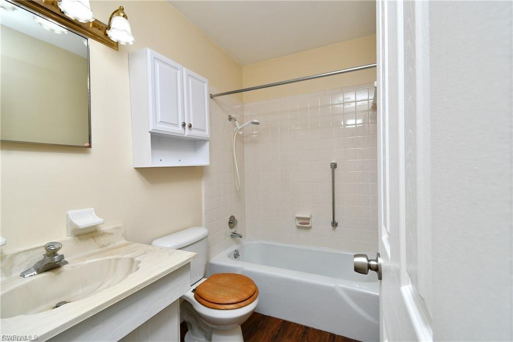 13 Hamlin Ct Property Photo 12