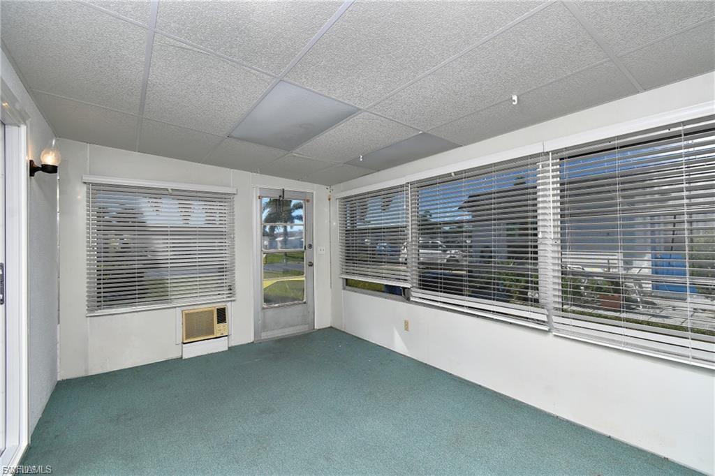 13 Hamlin Ct Property Photo 14