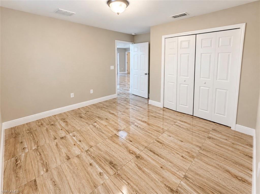 4746-4748 Golfview Blvd Property Photo 4