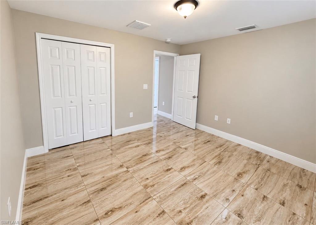 4746-4748 Golfview Blvd Property Photo 5