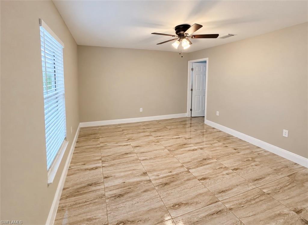 4746-4748 Golfview Blvd Property Photo 7