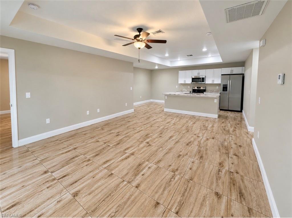 4746-4748 Golfview Blvd Property Photo 8