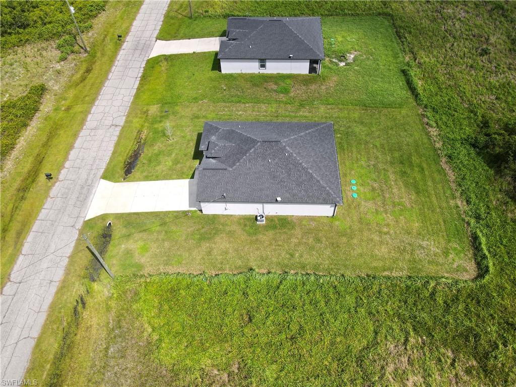 9040 Bamboo Cir Property Photo 27