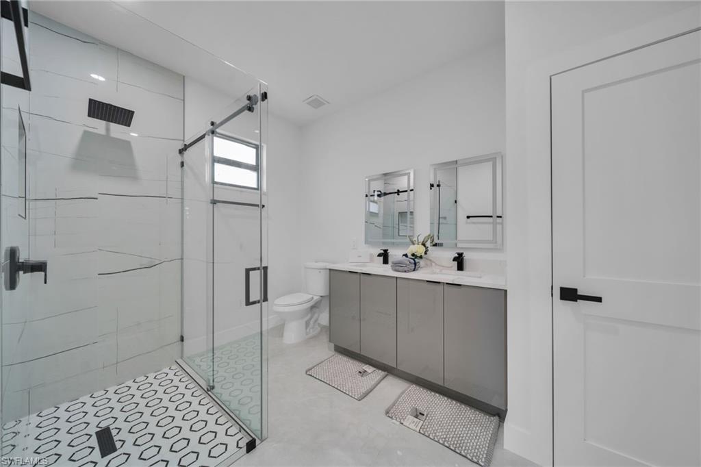 1013 Ne 12th Ter Property Photo 17