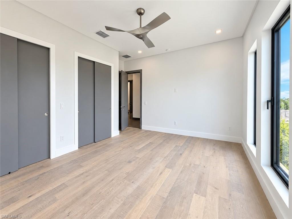 141 E North Shore Ave Property Photo 38