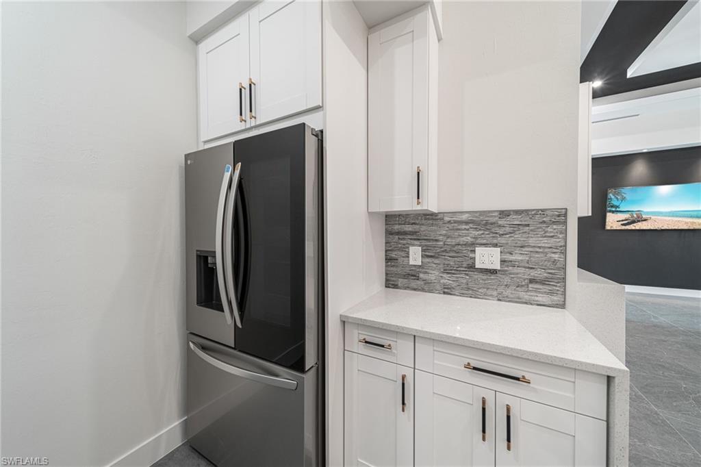 209 Chiquita Blvd N Property Photo 23