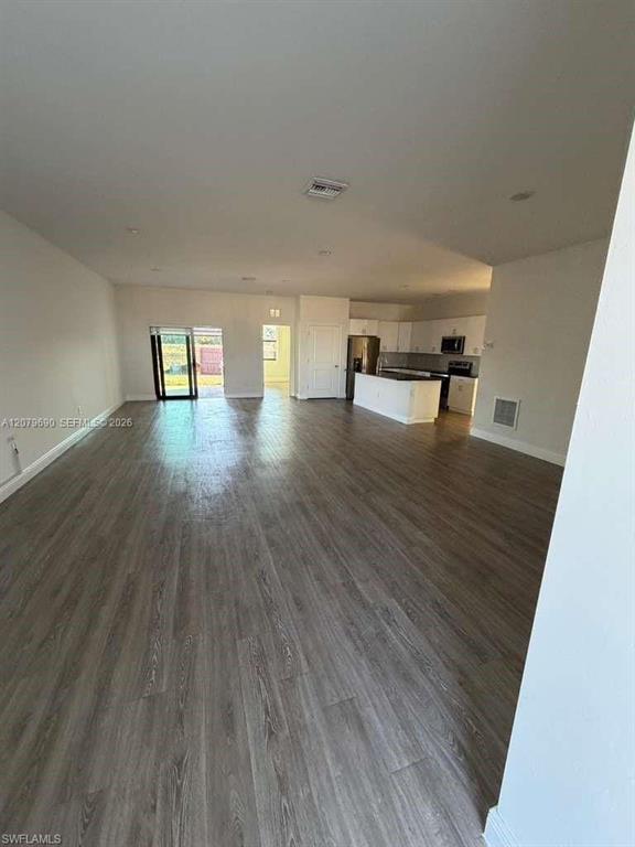 9026 W Mac Ct Property Photo 3