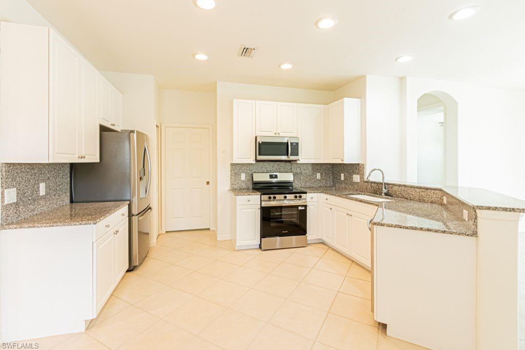 10615 Camarelle Cir Property Photo 16