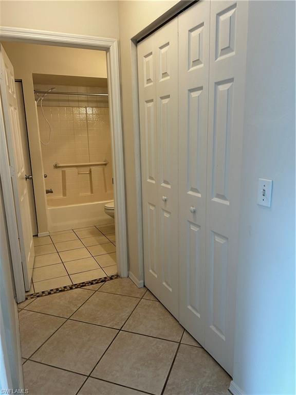 14831 Park Lake Dr 102 Property Photo 13