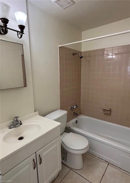 704 Se 46th Ln A Property Photo 7