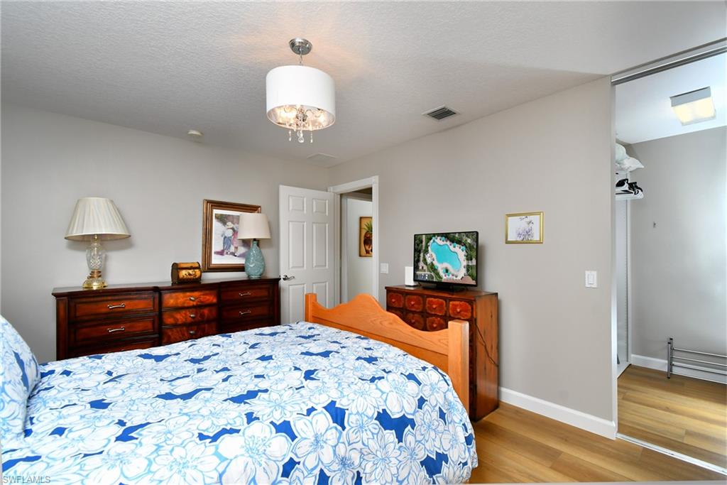 28983 Vermillion Ln Property Photo 15