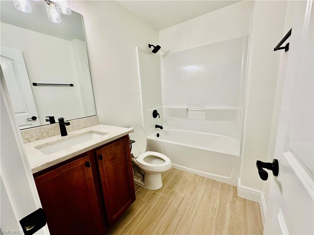 2909 Ne 6th Pl Property Photo 11