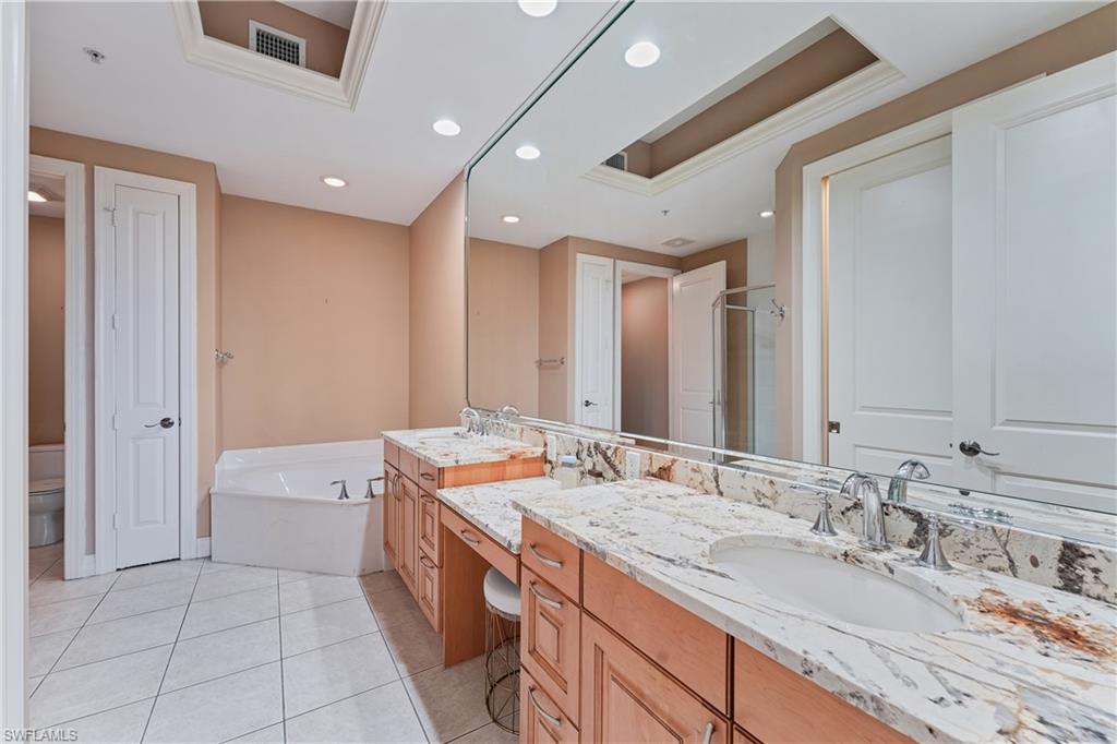 14380 Riva Del Lago Dr 2003 Property Photo 31