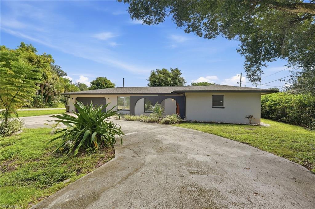 2502 Barcelona Ave Property Photo 4