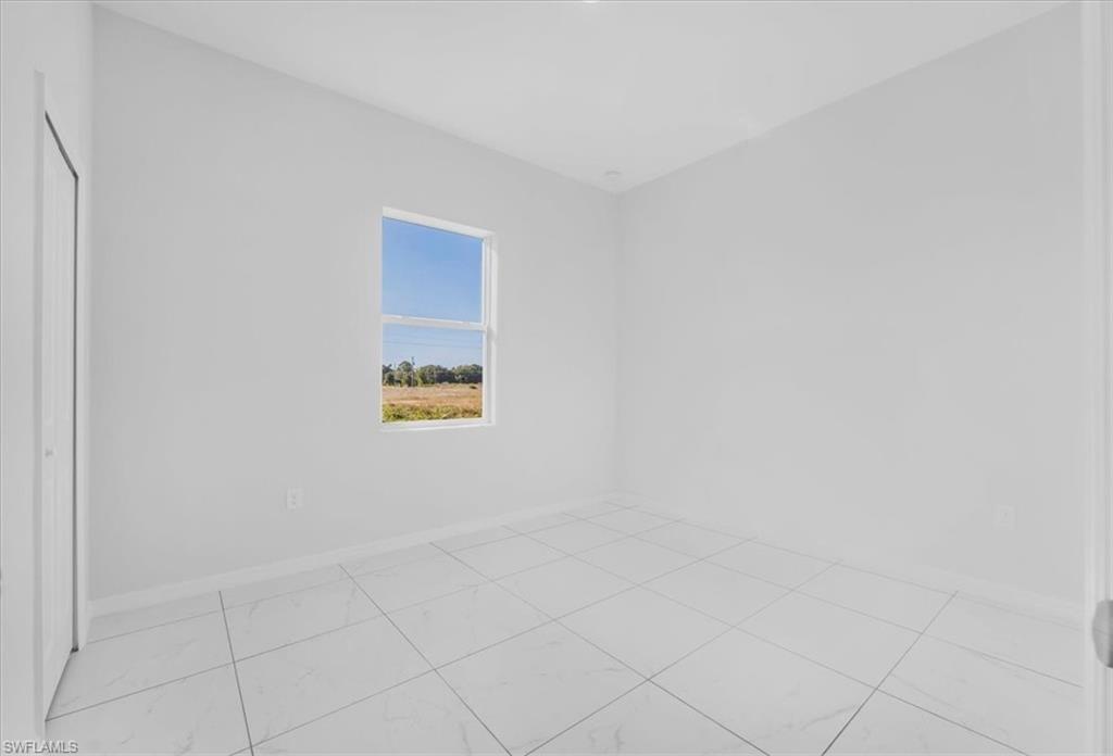 510 Kingsbury Ln Property Photo 16