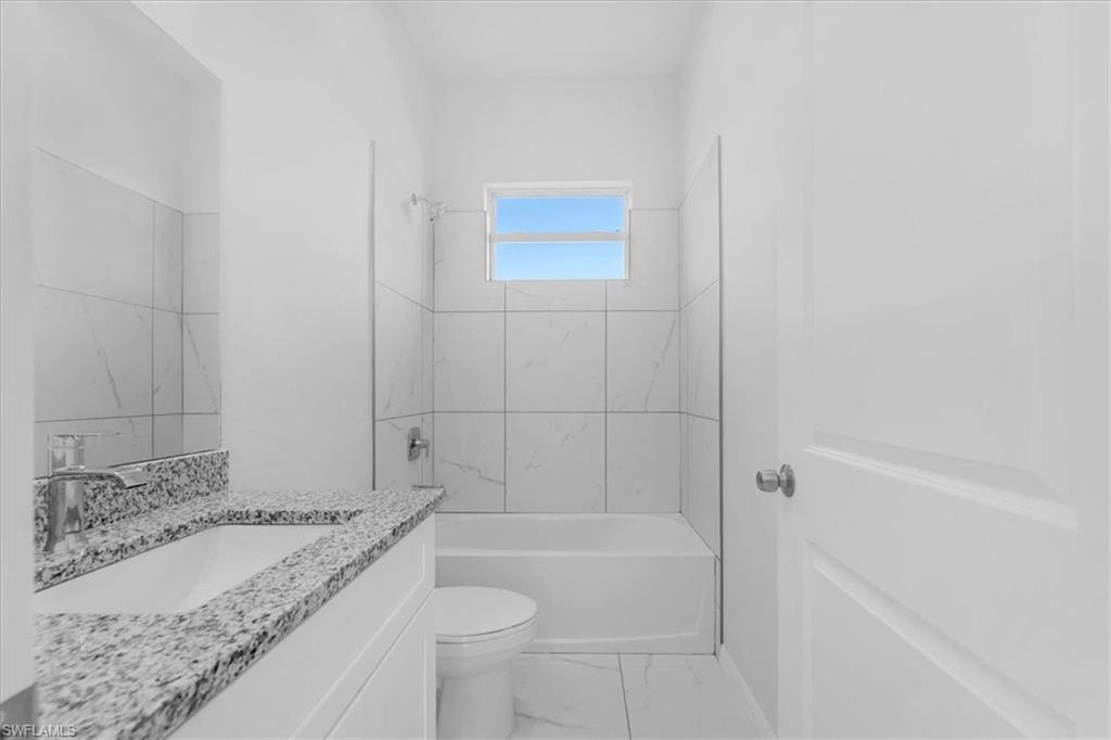 510 Kingsbury Ln Property Photo 18