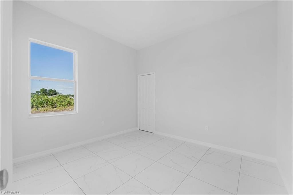 510 Kingsbury Ln Property Photo 19