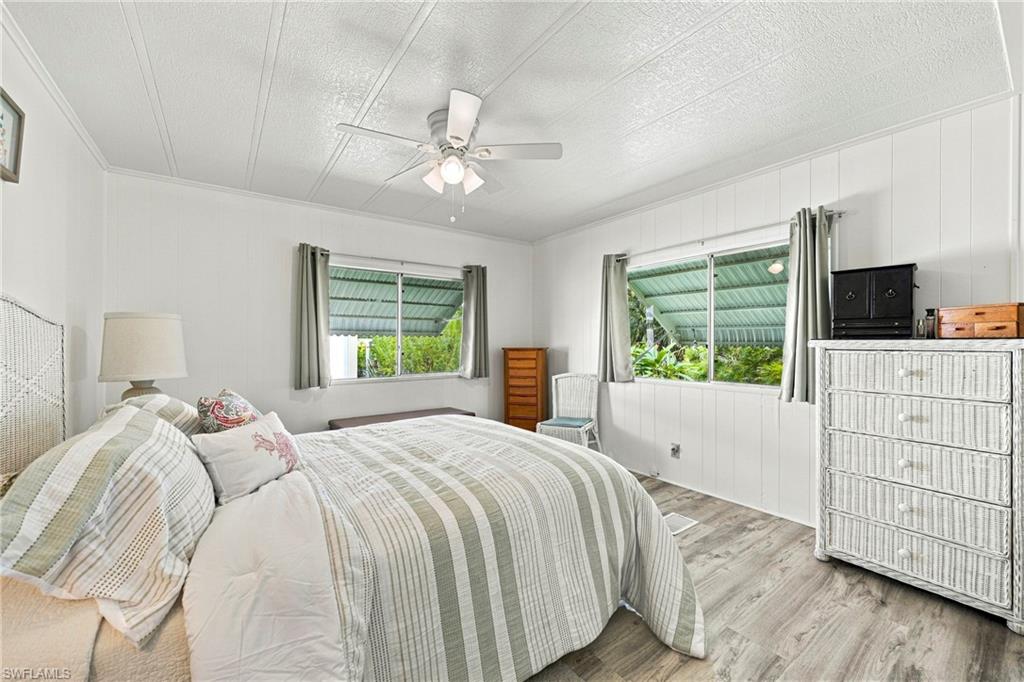 26038 Princess Ln Property Photo 13