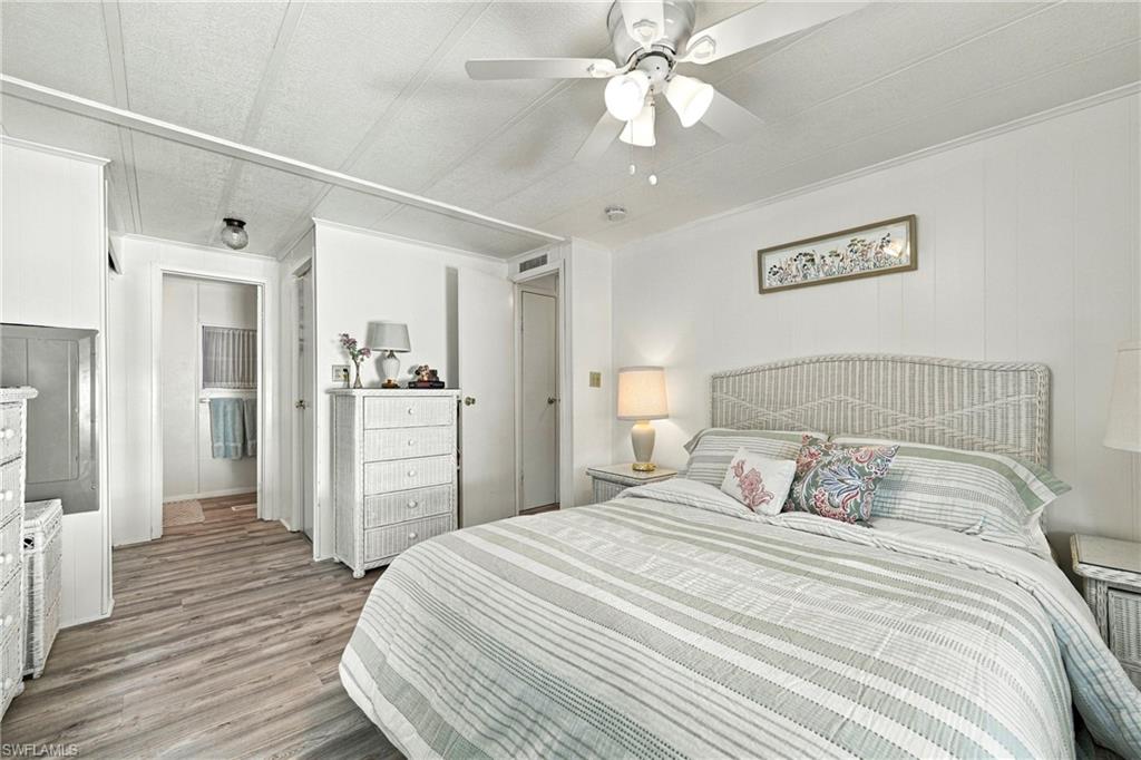 26038 Princess Ln Property Photo 14