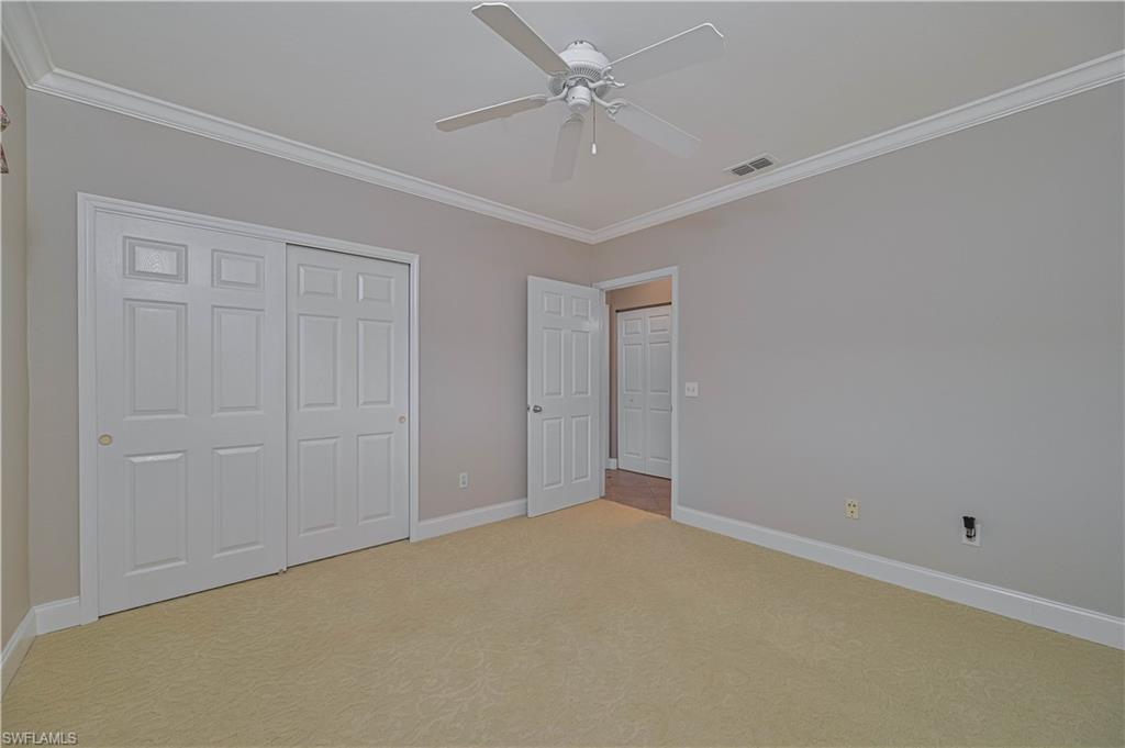 14831 Park Lake Dr 209 Property Photo 17