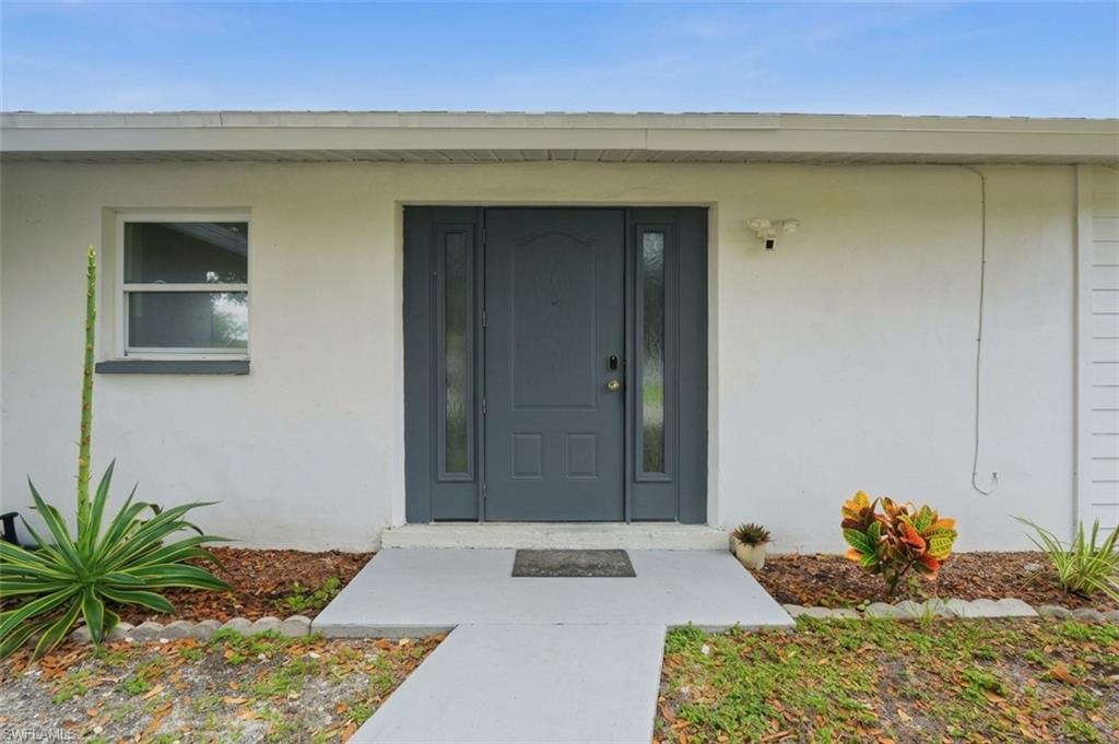 1635 Lowell Ct Property Photo 3