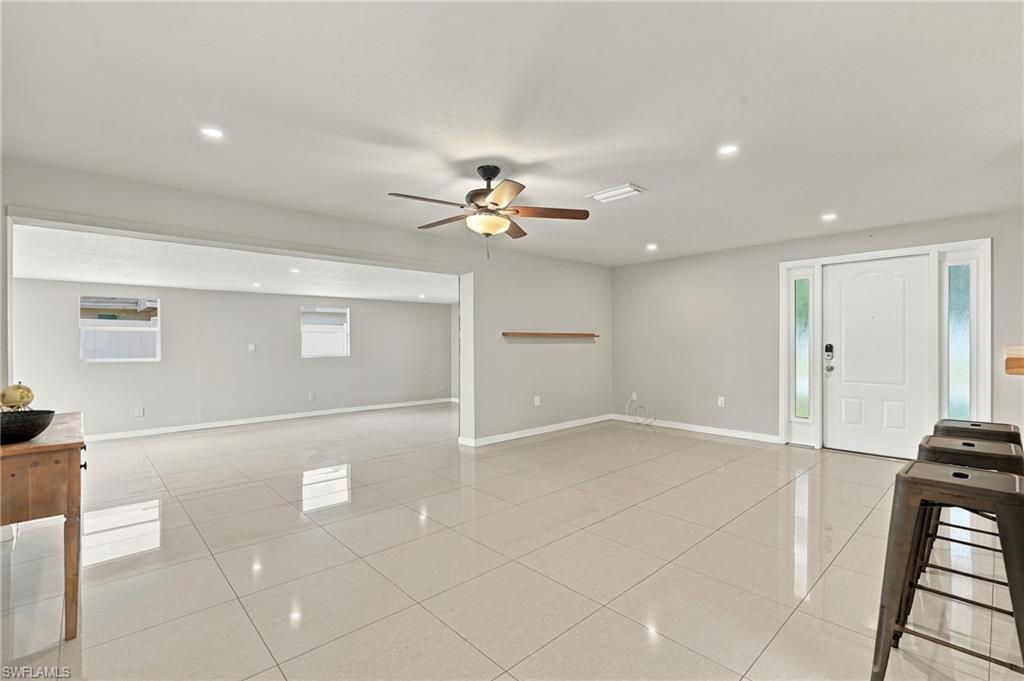 1635 Lowell Ct Property Photo 4
