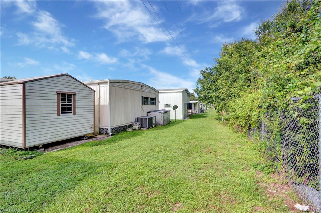 426 Timber Ln N Property Photo 30