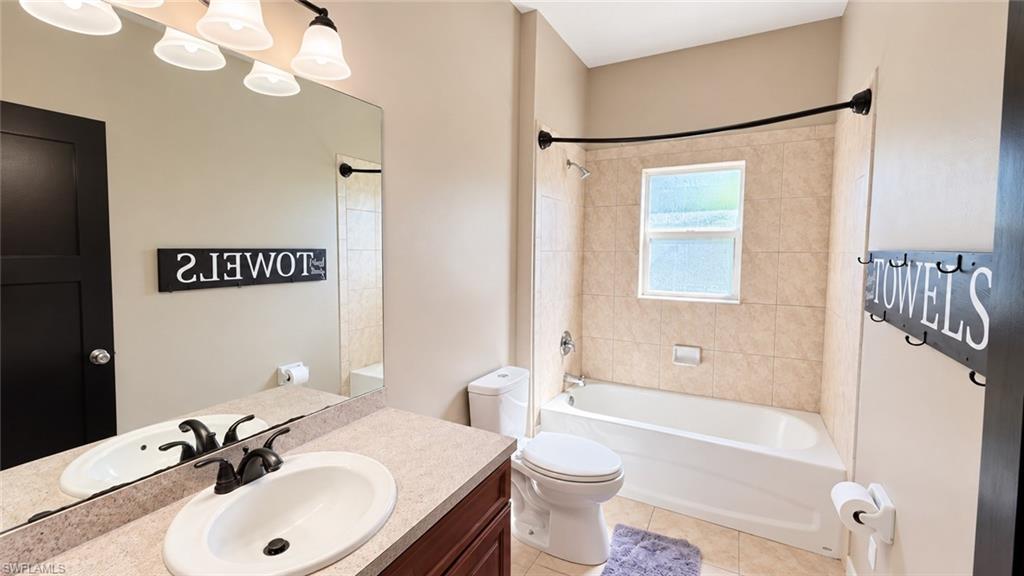 1301 W Benbow Ct Property Photo 17