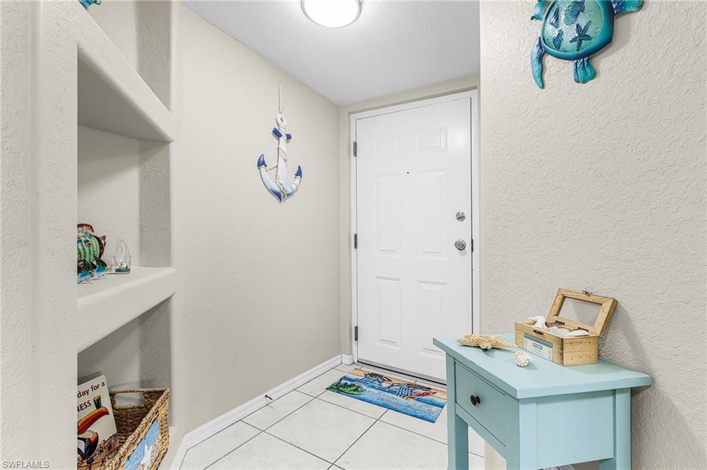 841 Sw 47th Ter 101 Property Photo 2