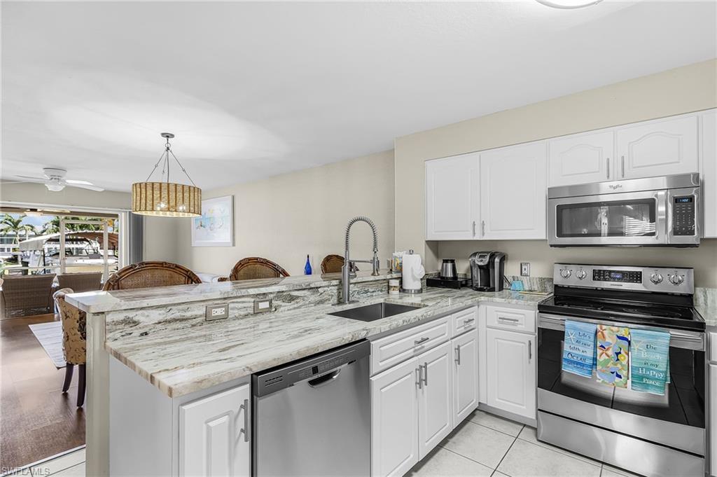 841 Sw 47th Ter 101 Property Photo 4