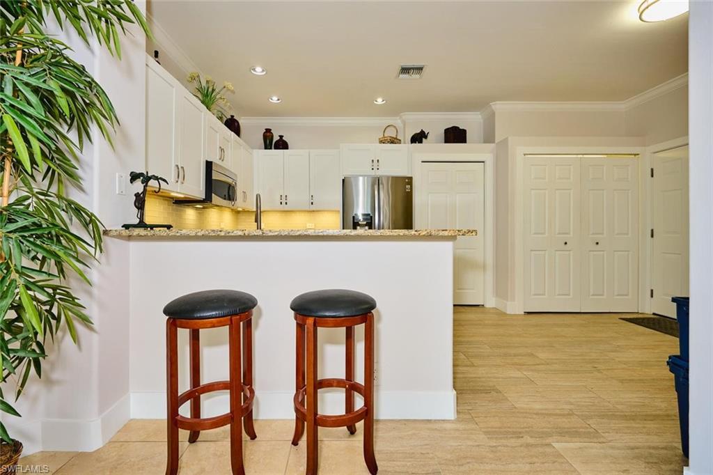 8913 Bristol Bend Property Photo 18