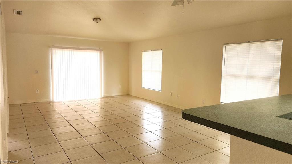 2147 Fairway Dr Property Photo 6