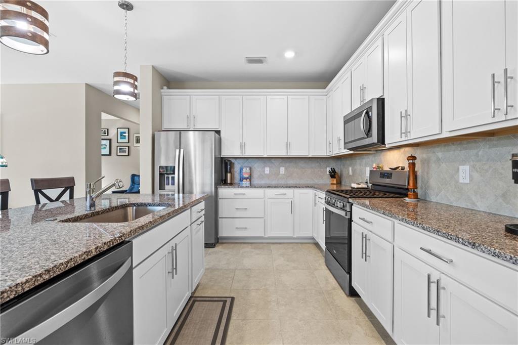 7079 Chapel Creek Ln Property Photo 17
