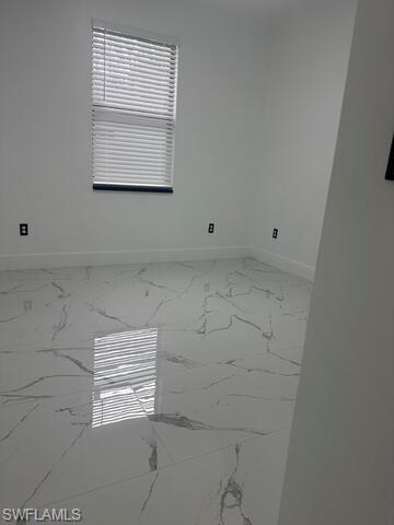 2249-2251 Fairway Dr Property Photo 14
