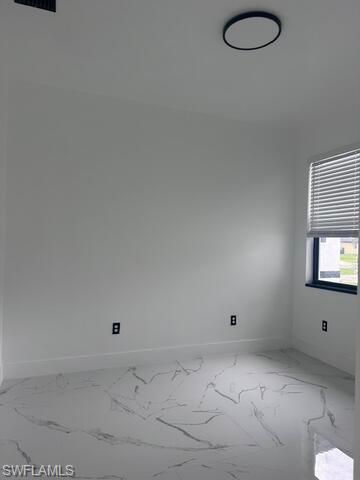 2249-2251 Fairway Dr Property Photo 16