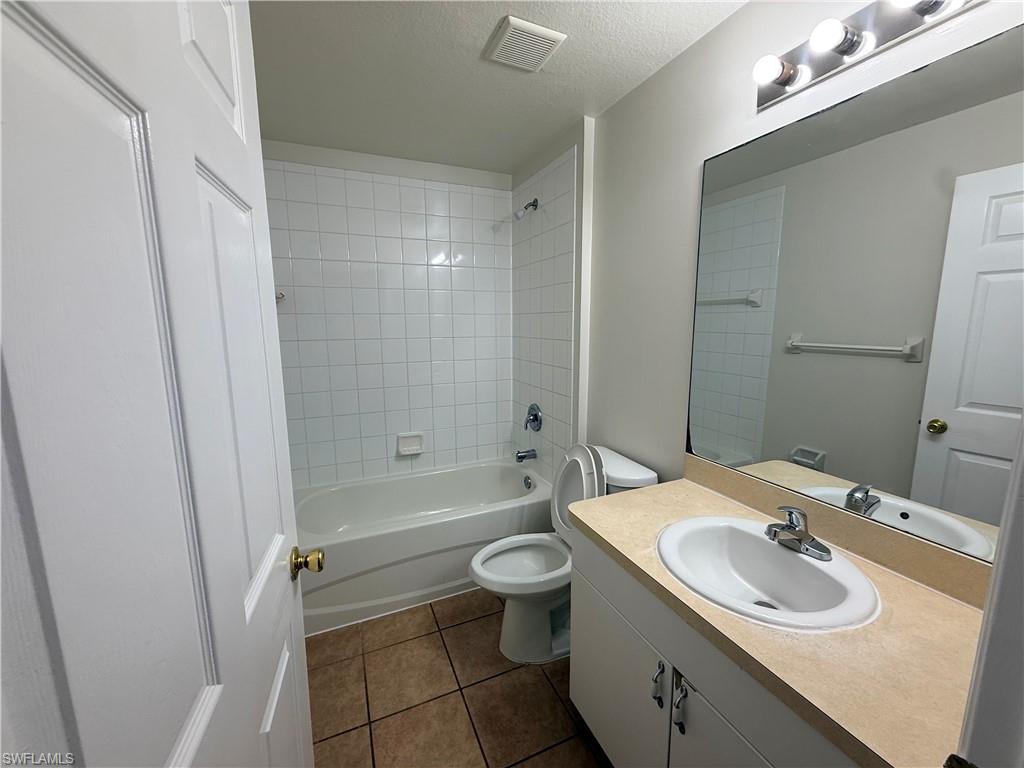 460 Windermere Dr Property Photo 16