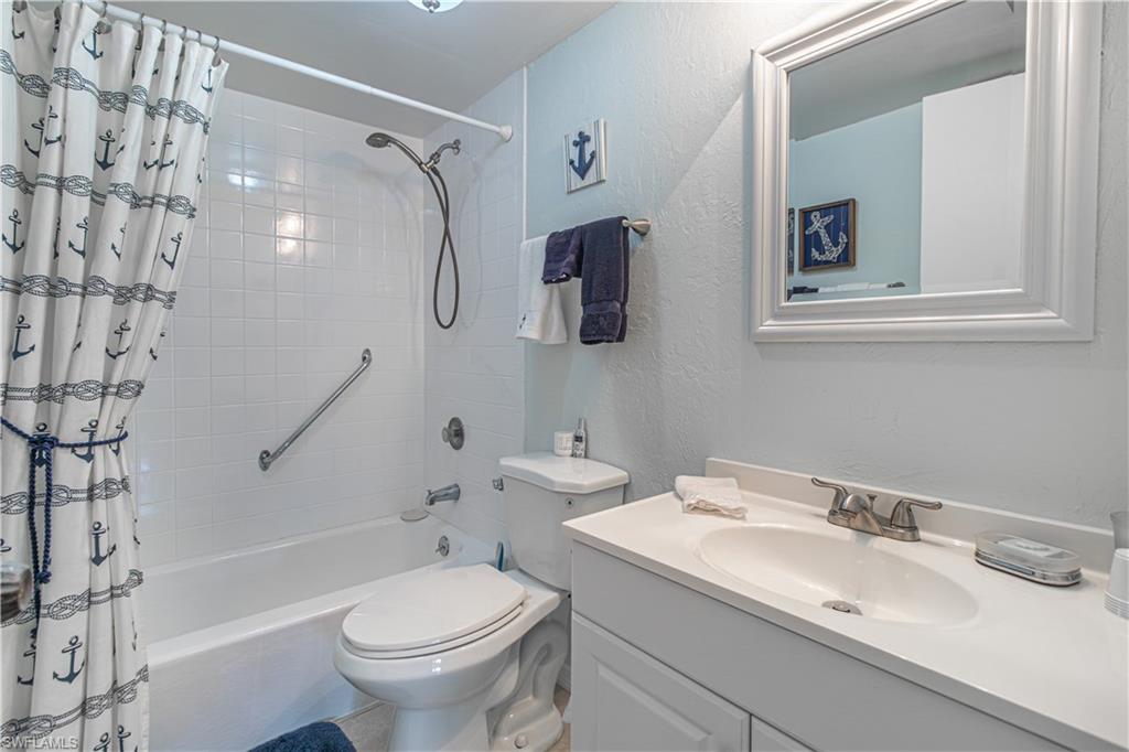 1828 Pine Valley Dr 216 Property Photo 15