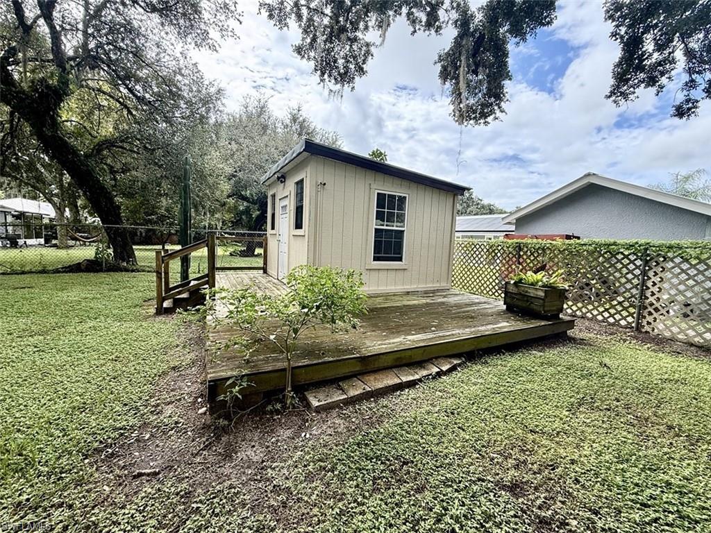 4029 Albany Rd Property Photo 43