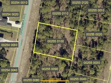 825 Grenada Ave Property Photo 3