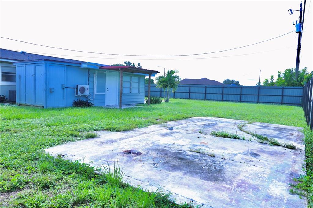 321 Rushmore Ave N Property Photo 34