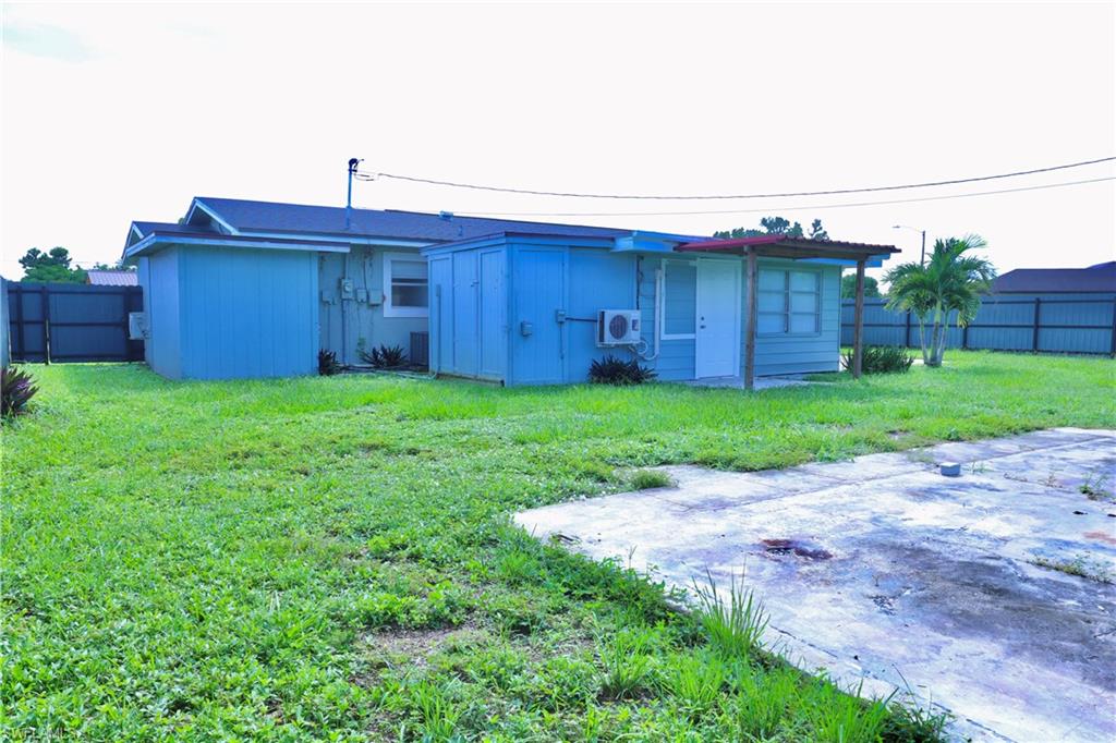 321 Rushmore Ave N Property Photo 35