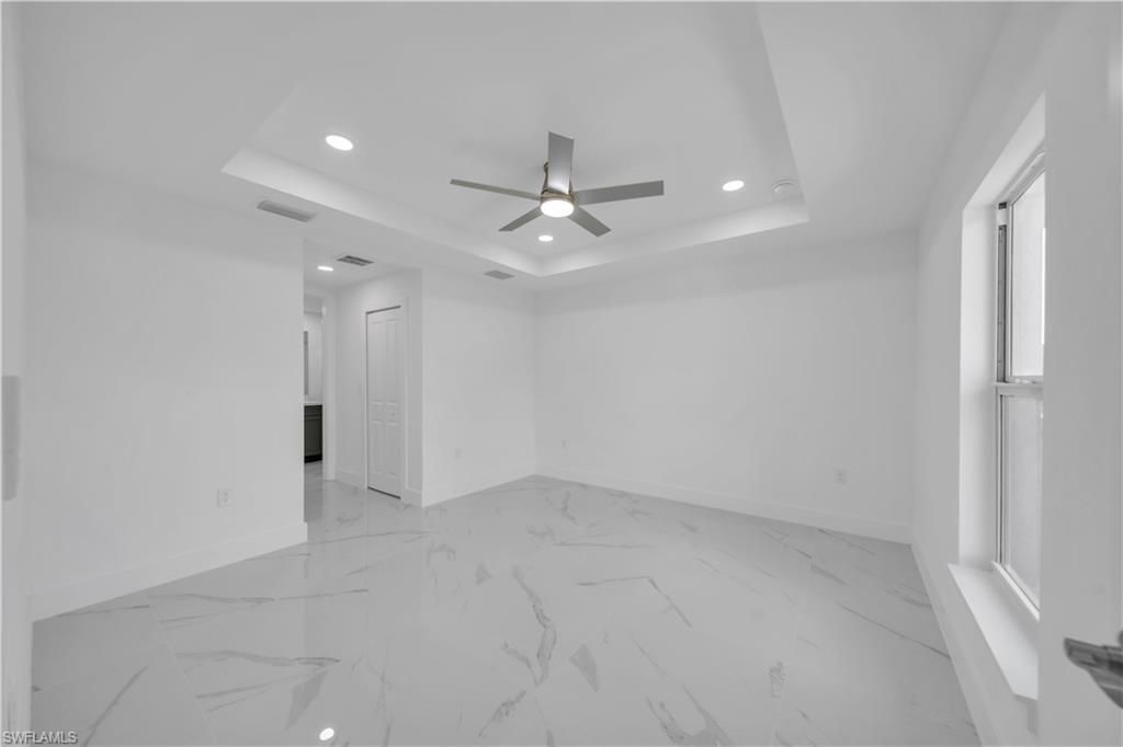 1023 Pilgrim St E Property Photo 13