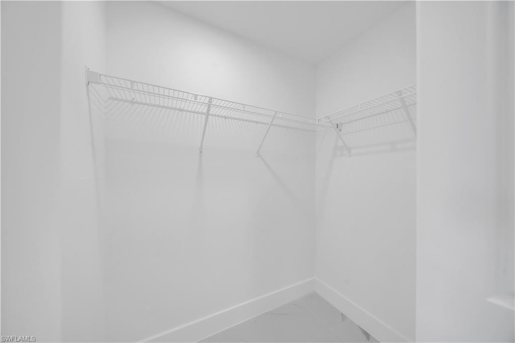 1023 Pilgrim St E Property Photo 18