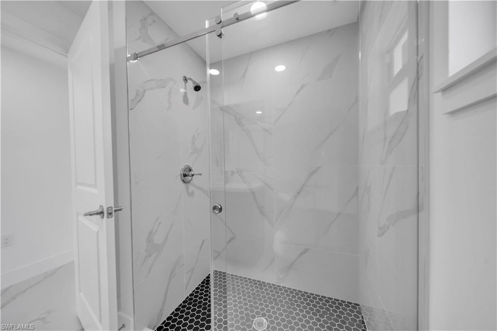 1023 Pilgrim St E Property Photo 25