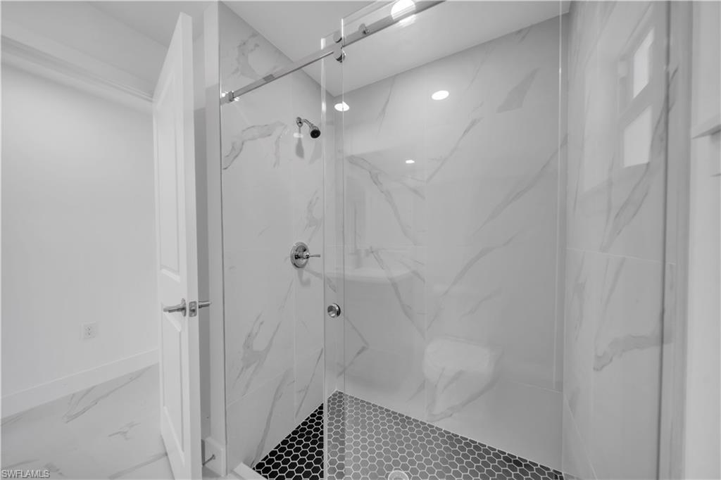 1023 Pilgrim St E Property Photo 27