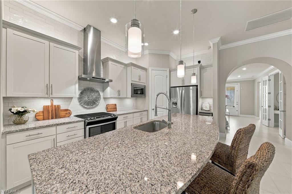 7564 Winding Cypress Dr Property Photo 13