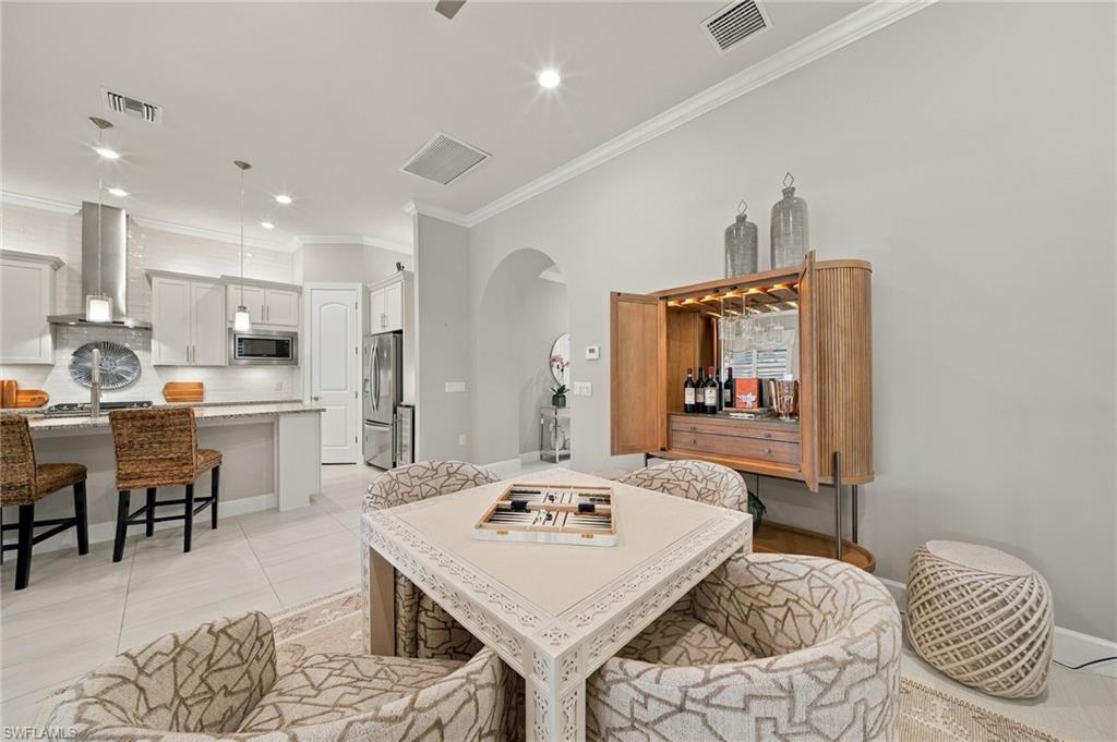 7564 Winding Cypress Dr Property Photo 17