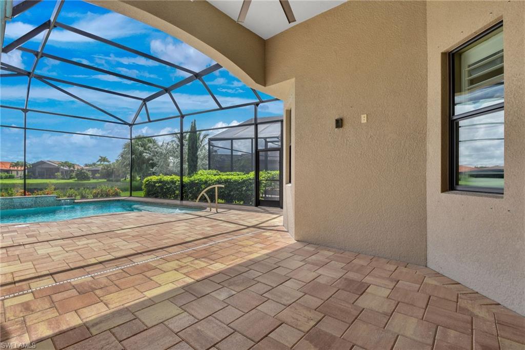 10505 Valencia Lakes Dr Property Photo 40