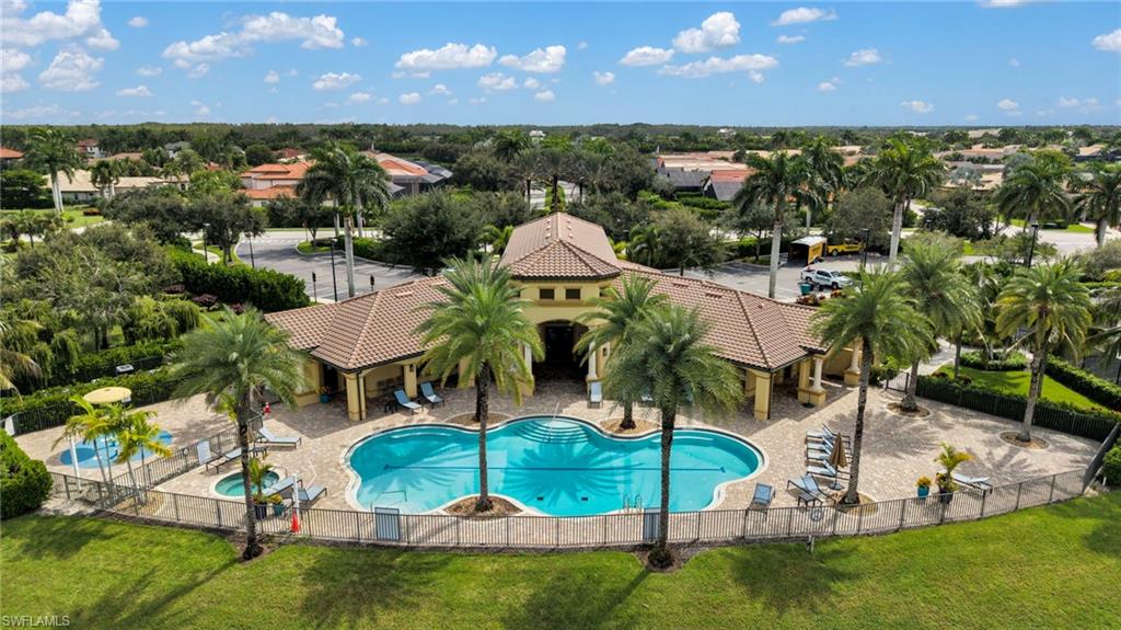 10505 Valencia Lakes Dr Property Photo 53